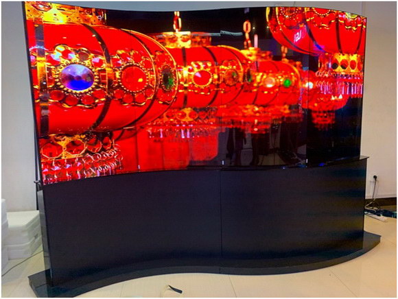 【走進廣州】賽普科技:開創(chuàng)OLED商顯視界里程碑