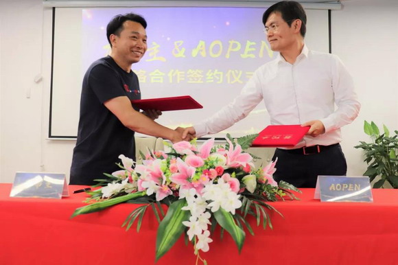 ��(sh��)�ֻ��I(y��ng)�N(xi��o)�ĕr(sh��)����AOPEN�c���������_(d��)�ɑ�(zh��n)�Ժ���