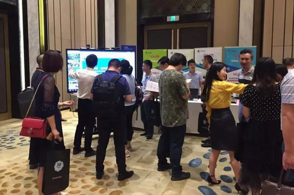 �w���֕��hƽ��y��Konftel�P��ͨ��̫Ѳչ ��Ч���h��վ�_��