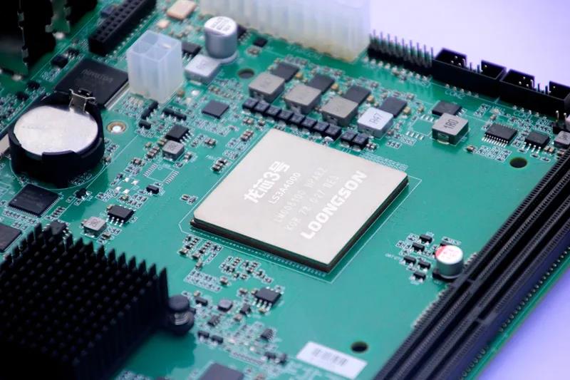 ��Ʒ�װl(f��)���A�������Ƴ�������о���a(ch��n)CPU��Ӌ(j��)��C(j��)�忨MITX-6112V1.0